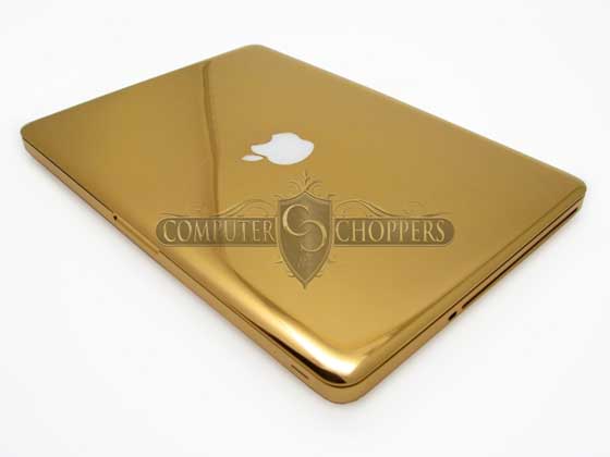Zlatý MacBook Pro