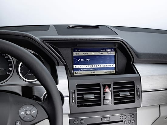 Mercedes iPhone Dock Display