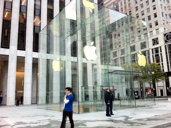 5th Avenue Apple Store