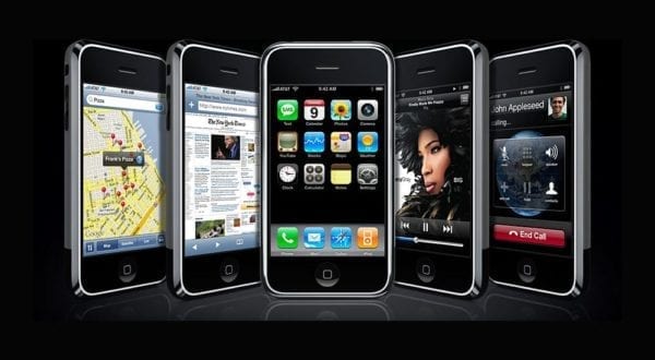 Míľniky všetkých iPhonov_01