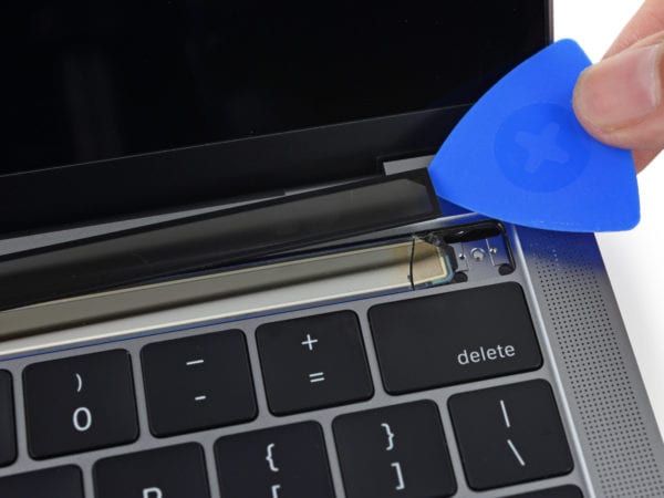 macbook-pro-broken-touch-bar