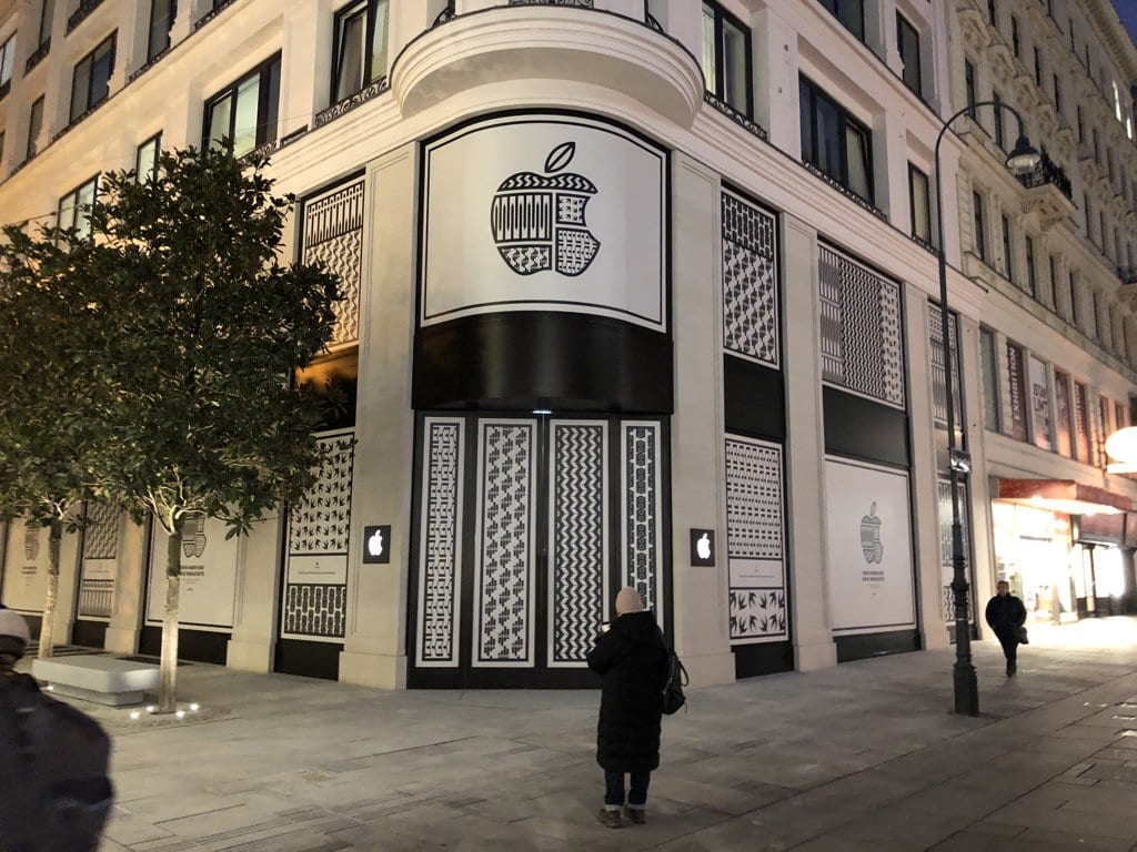 Novinky za uplynulý týždeň: prvé info o iOS 12, rekordné zisky, viedenský Apple Store a ďalšie... Apple Store Vienna Bernhard Woditschka 001 - Novinky za uplynulý týždeň: prvé info o iOS 12, rekordné zisky, viedenský Apple Store a ďalšie...